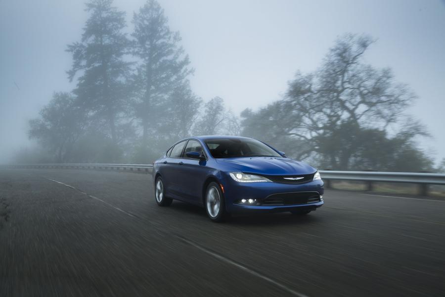  Chrysler 200S (UF) 2014 года  (фото 35 из 40)